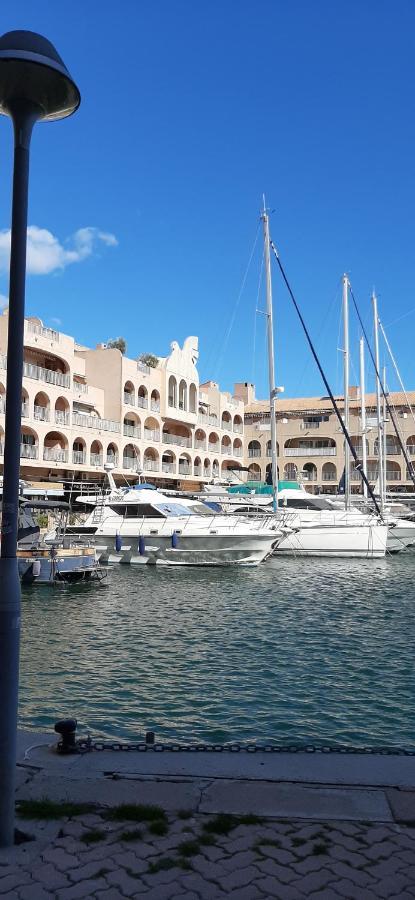Les Iles D'Or Au Port De Hyeres Grand Studio Climatise Kültér fotó