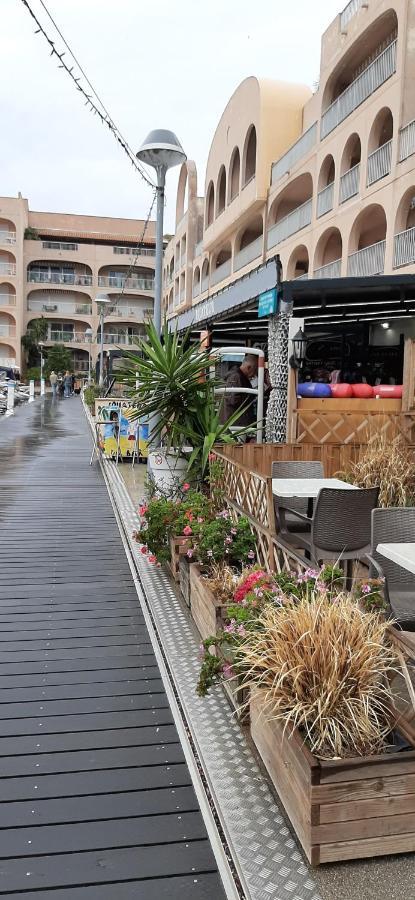 Les Iles D'Or Au Port De Hyeres Grand Studio Climatise Kültér fotó