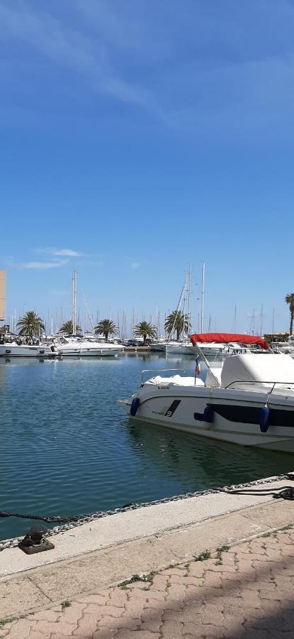 Les Iles D'Or Au Port De Hyeres Grand Studio Climatise Kültér fotó